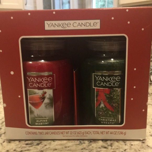 NWT Yankee candle Christmas jar bundle